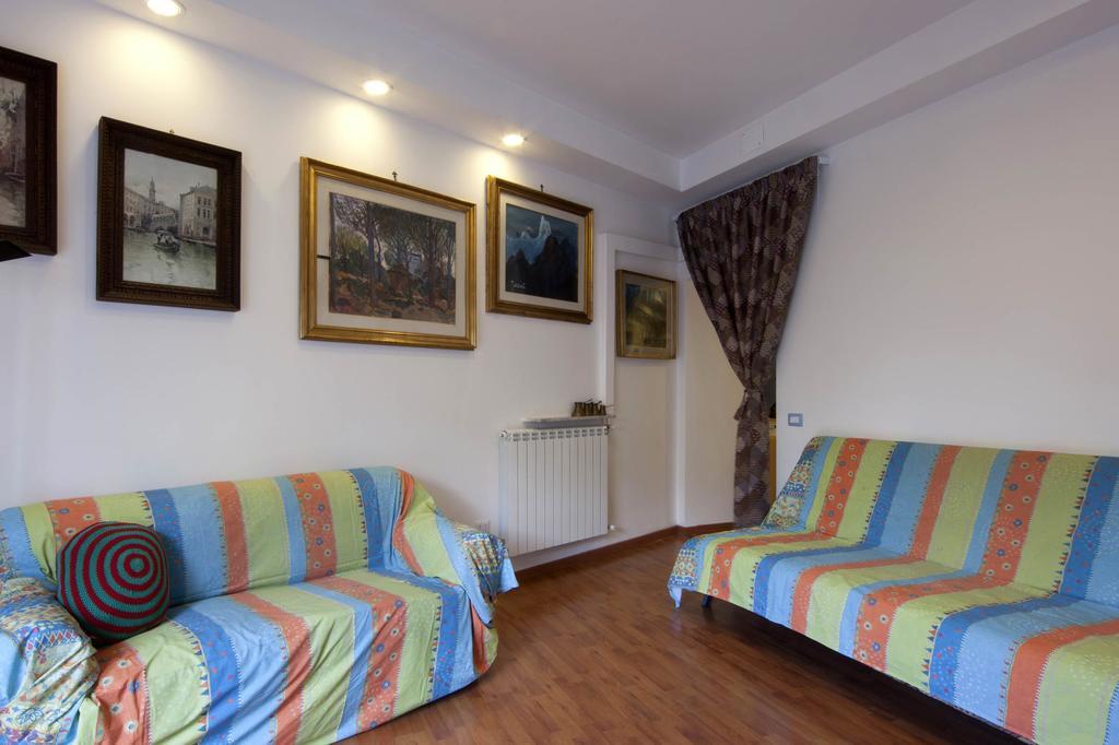 La Piazza Al Vomero Naples Extérieur photo